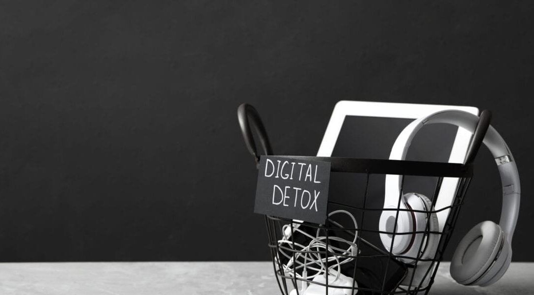 Digital detox vacations