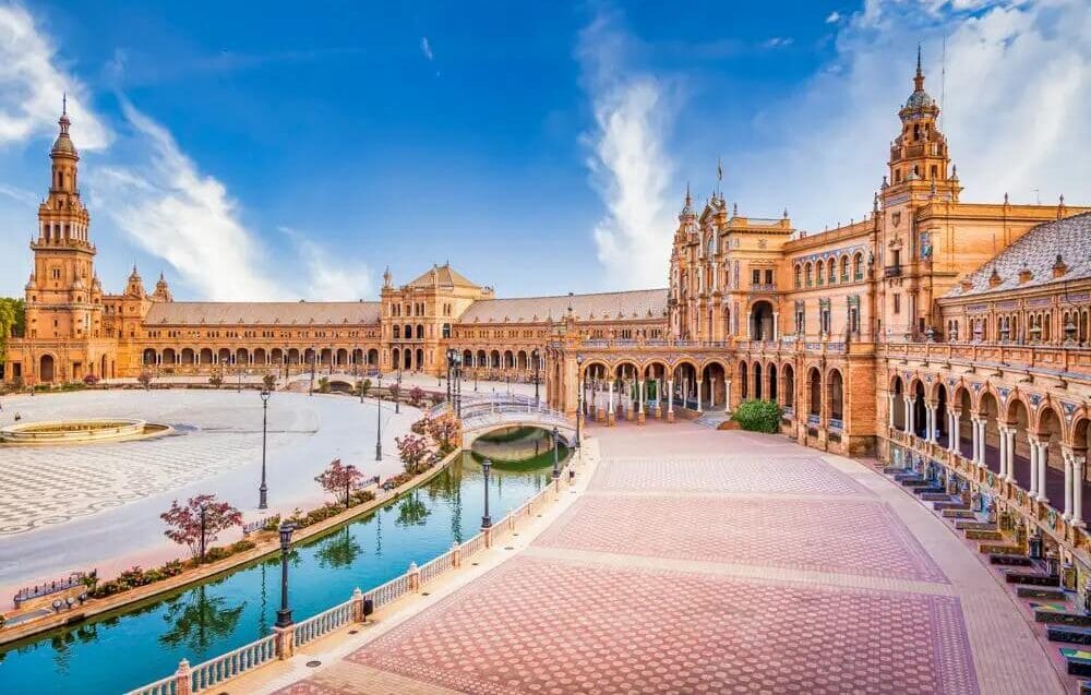 İspanya tarihi şehirler