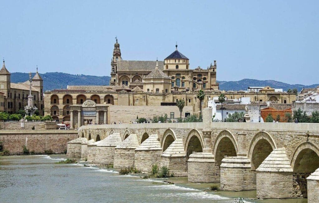 İspanya tarihi şehirler için en iyi zaman