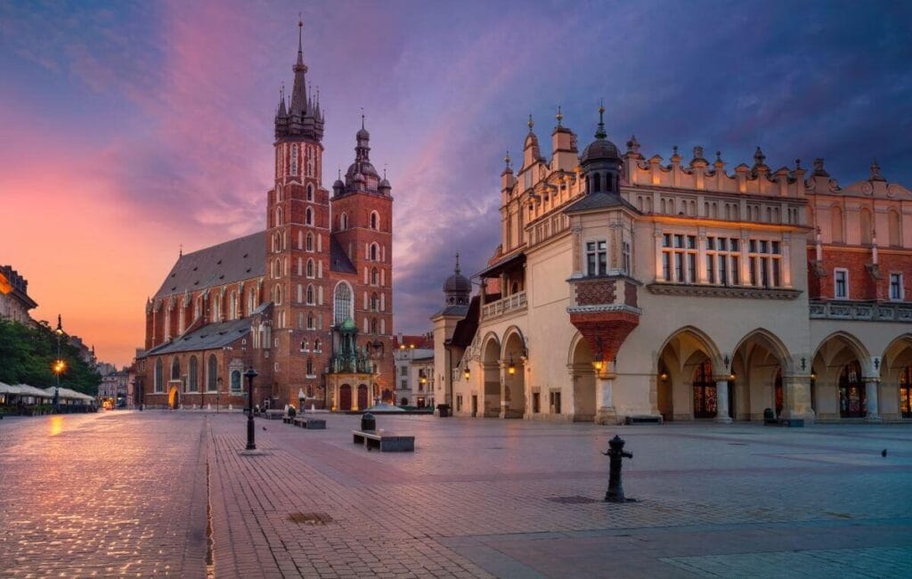 Poland historic cities worth visiting for culture history